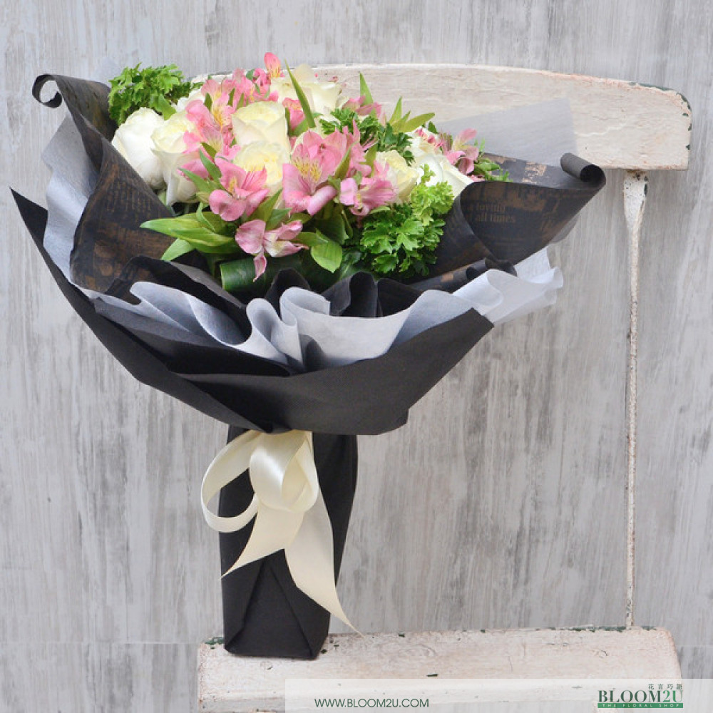 black and white flower bouquet